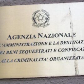 ANBSC – LINEE GUIDA PER LA DESTINAZIONE DEI BENI MOBILI REGISTRATI, CON REGOLAZIONE ANCHE DELLA CASISTICA DEGLI ANIMALI CONFISCATI